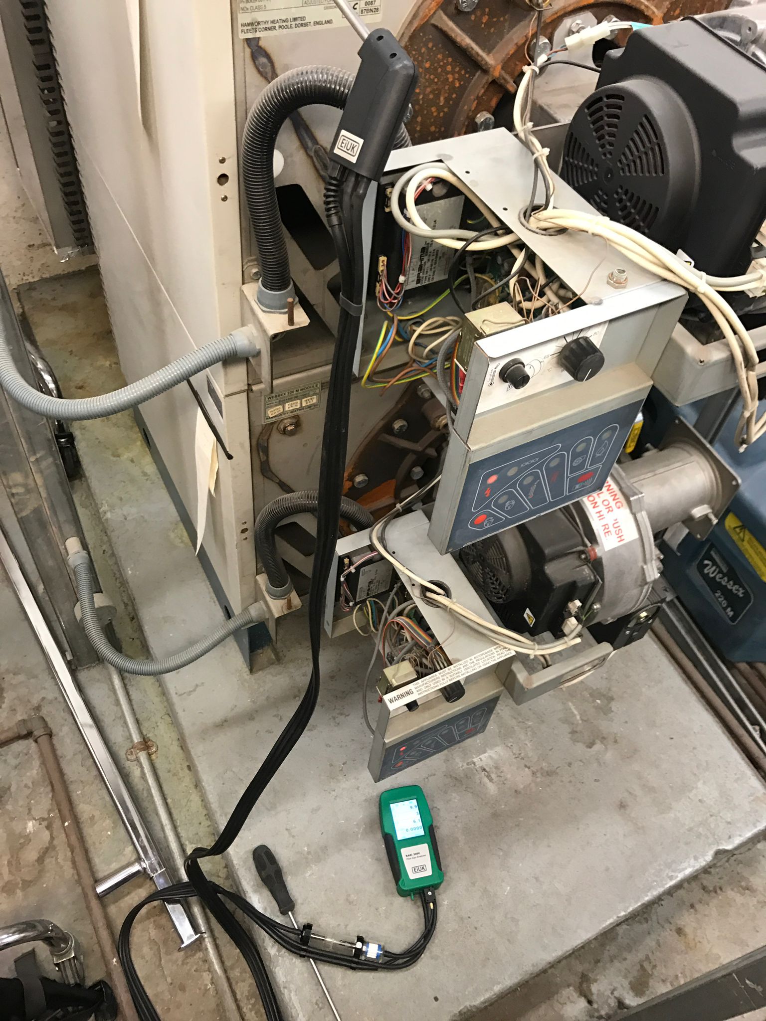 gas safe registered engineer near me West Brompton, SW10